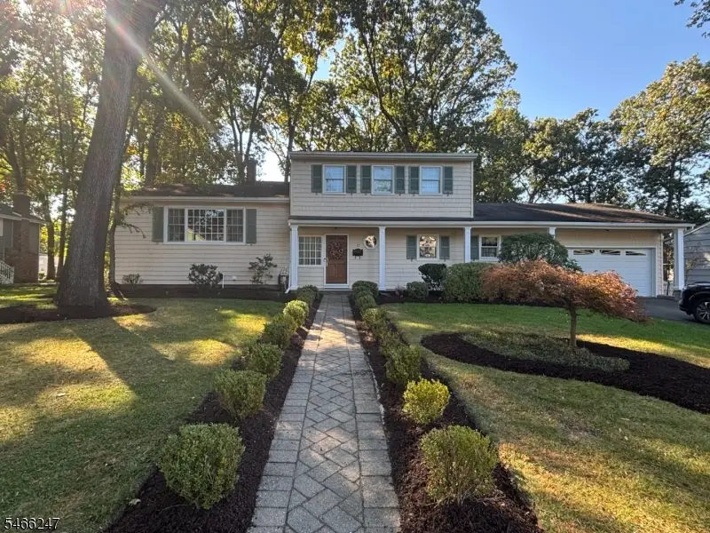 17 Chandler Dr, Wayne, NJ 07470 - #1