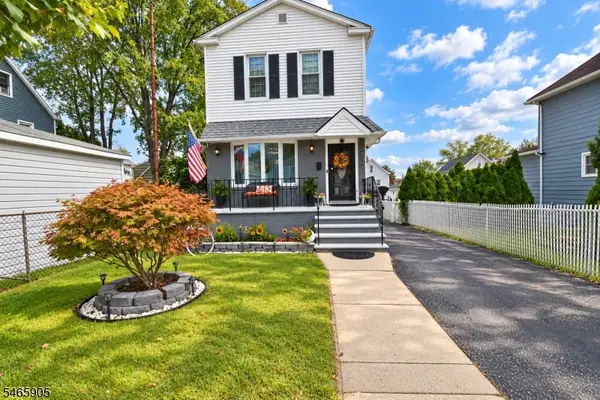 50 Oregon St, Clifton City, NJ 07011