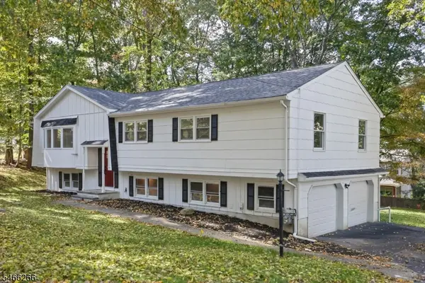 11 Colby Dr, Byram Twp., NJ 07821