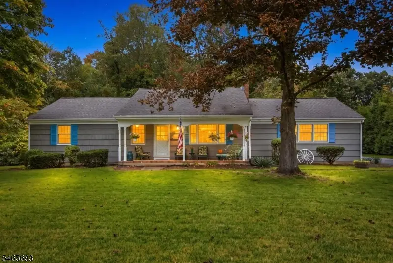 89 Cozy Lake Rd, Oak Ridge, NJ 07438 - #1