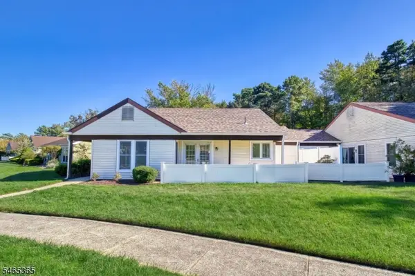 681A Huntington Dr, Manchester Twp., NJ 08759