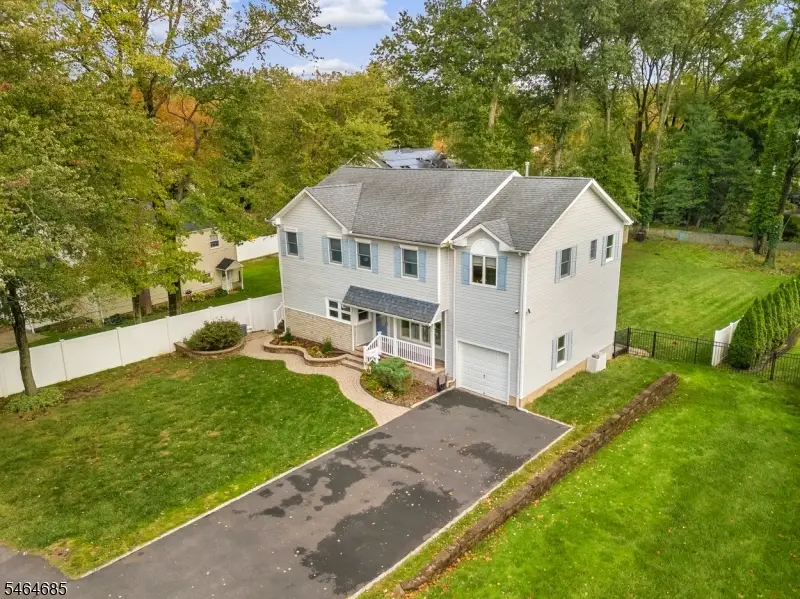 1670 King St, Fanwood, NJ 07076 - #3