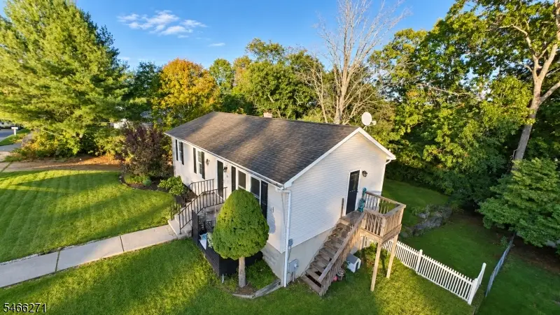 27 Birch Dr, Newton, NJ 07860 - #3