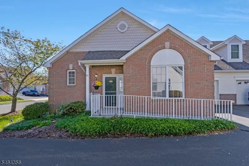 8 Joseph Dr, Raritan, NJ 08822 - #1