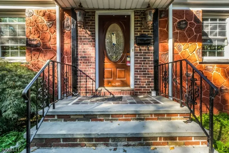 41 Heather Ln, Roselle, NJ 07203 - #2