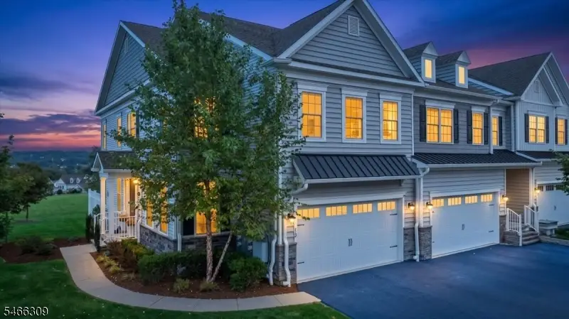 19 Aspen Dr, Cedar Grove, NJ 07009 - #2
