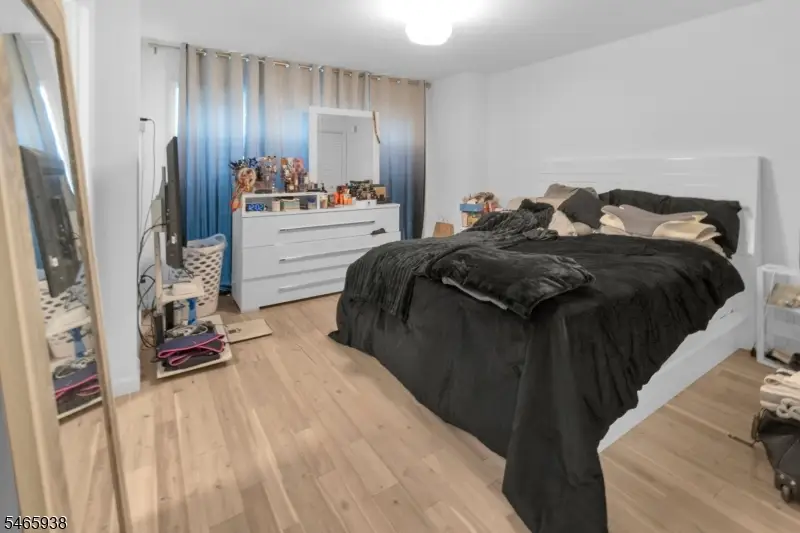 73 Stuyvesant Ave, Newark, NJ 07106 - #3