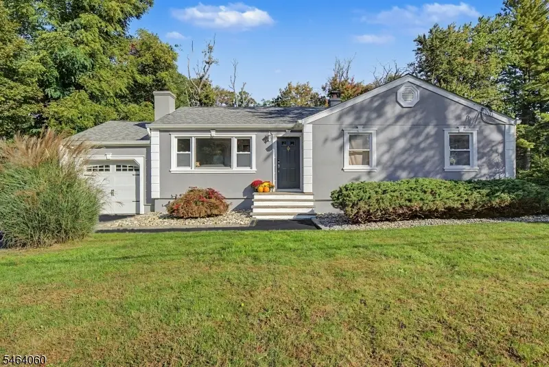 5 Hickory Pl, Randolph, NJ 07869 - #2