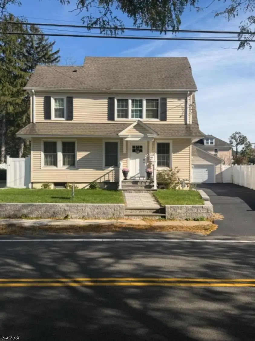 17 Kenvil Ave, Roxbury, NJ 07876 - #2
