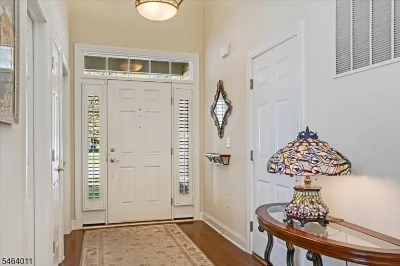 4 Bluffs Ct, Hamburg, NJ 07419 - #3