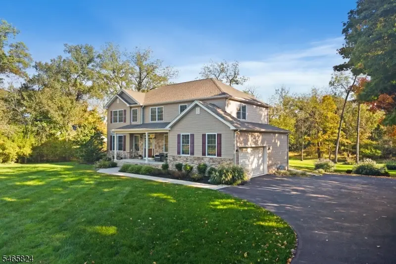 94 Princeton Ave, Rocky Hill, NJ 08553 - #3