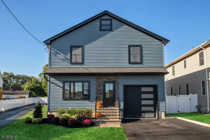 31 Bogert St, Totowa, NJ 07512 - #2