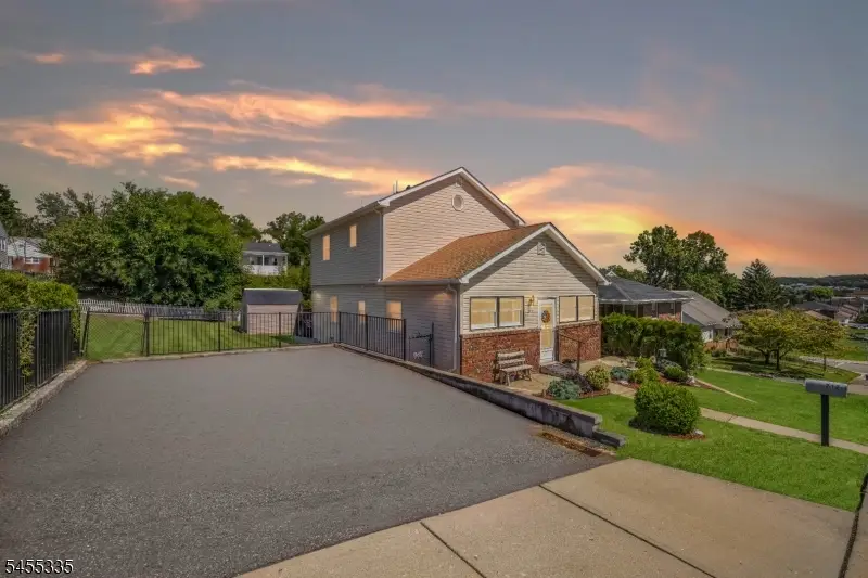 212 Gordon Ave, Totowa, NJ 07512 - #3