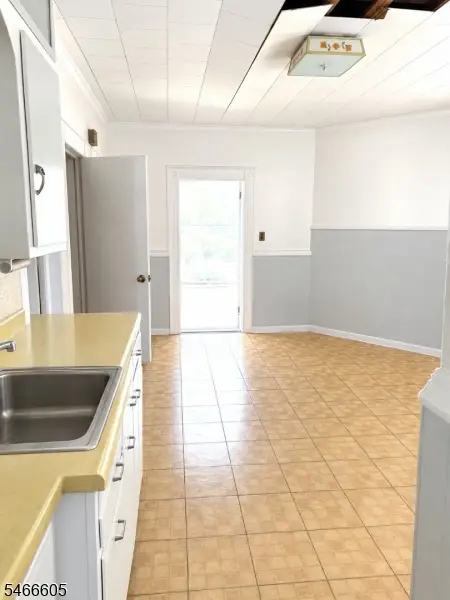 580 Madison Ave, Paterson, NJ 07514 - #2