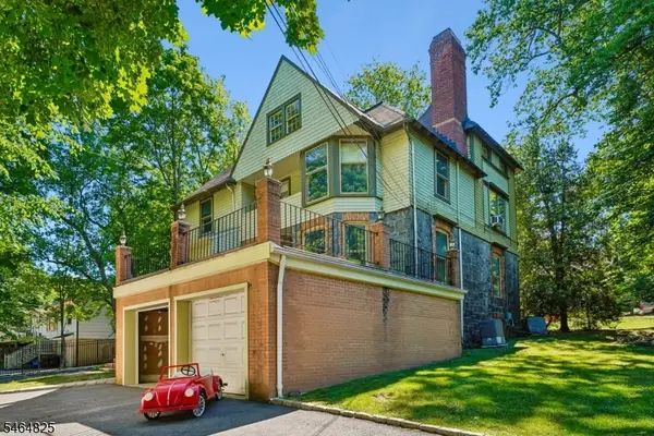 279 Scotland Rd, South Orange Village Twp., NJ 07079