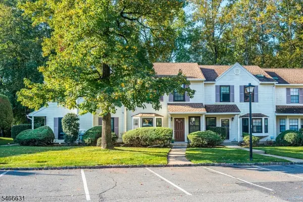 3302 Stonehedge Rd, Edison Twp., NJ 08820