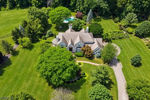 66 Baltusrol Way, Bernards Twp., NJ 07931