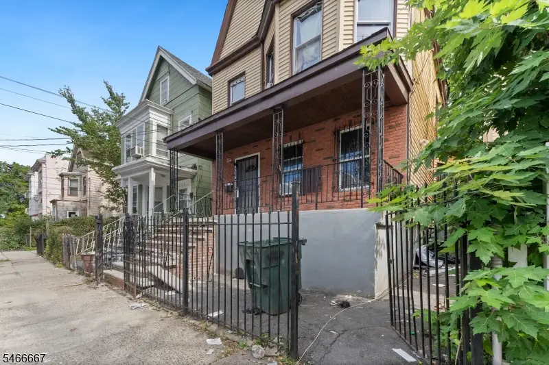 730 S 15th St, Newark, NJ 07103 - #2