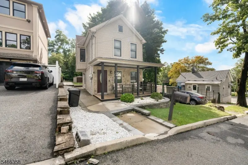 2 Wilson Ave, Woodland Park, NJ 07424 - #3