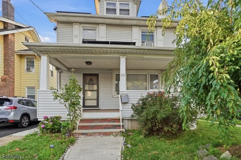 33 Fairbanks St, Hillside, NJ 07205 - #1