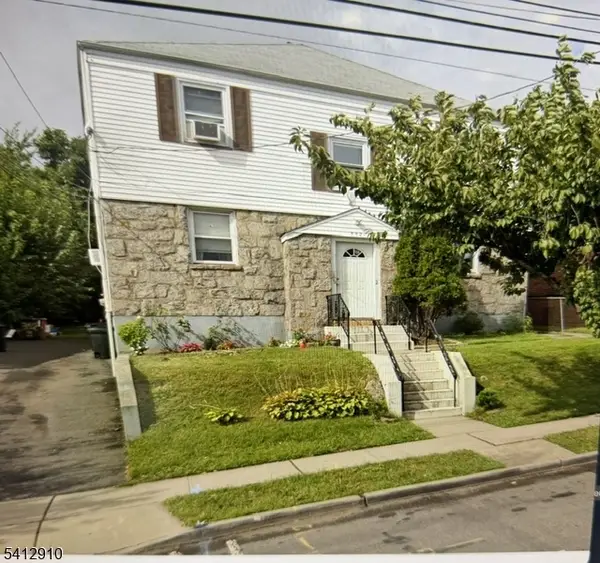 352 Lakeview Ave, Clifton City, NJ 07011