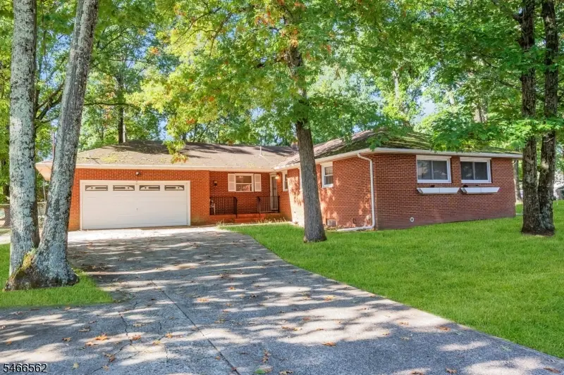 58 Arden St, Franklin, NJ 08873 - #2