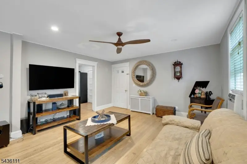 230 Sherman Ave, Roselle Park, NJ 07204 - #1