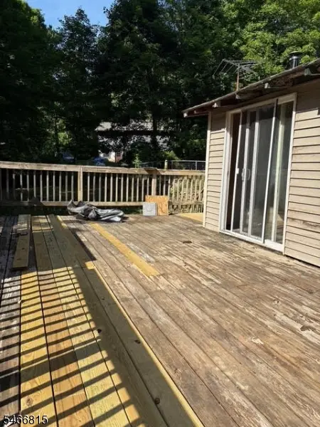 17 Onteora Rd, Vernon, NJ 07422 - #2