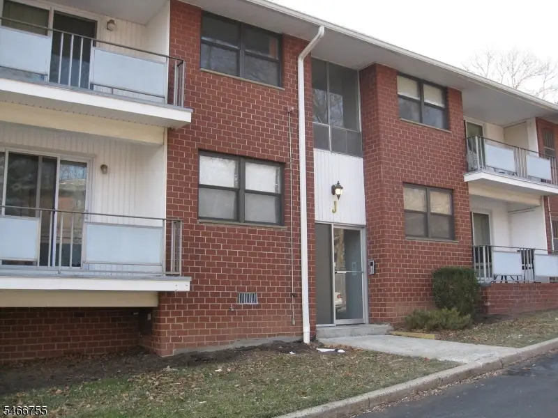1300 Rock Ave #J5, North Plainfield, NJ 07060 - #1