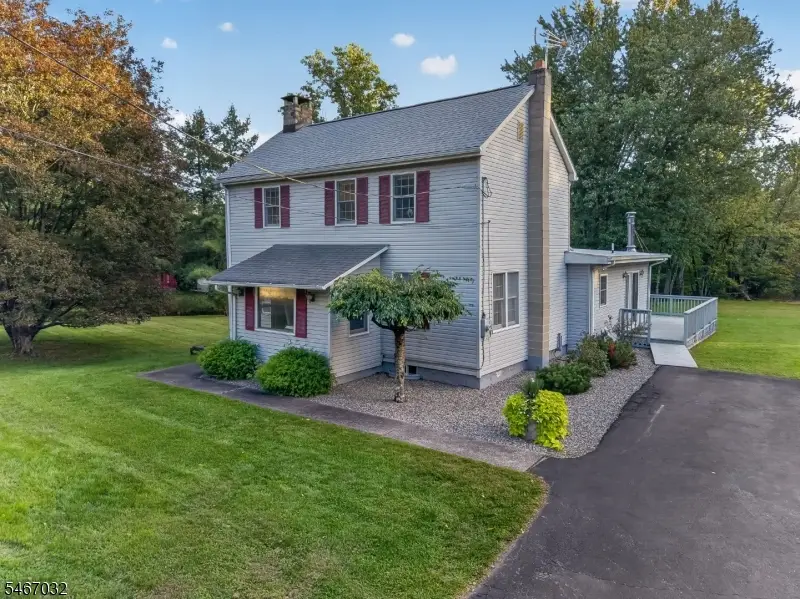 7 Church Rd, Holland, NJ 08848 - #2