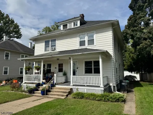 75 Ravine Rd, Milford Boro, NJ 08848