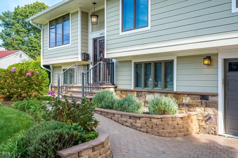 1453 Tooz Pl, South Plainfield, NJ 07080 - #3