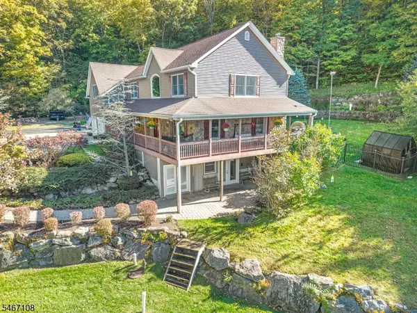 48 Sand Pond Rd, Hardyston Twp., NJ 07419