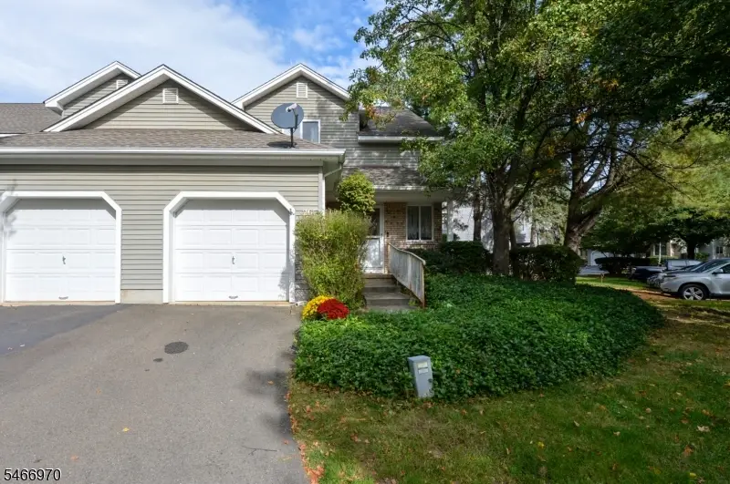 26 Meadow Pond Rd, Hamburg, NJ 07419 - #2