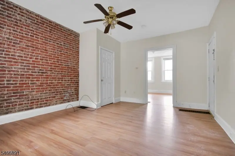 77 Brainard St, Phillipsburg, NJ 08865 - #3