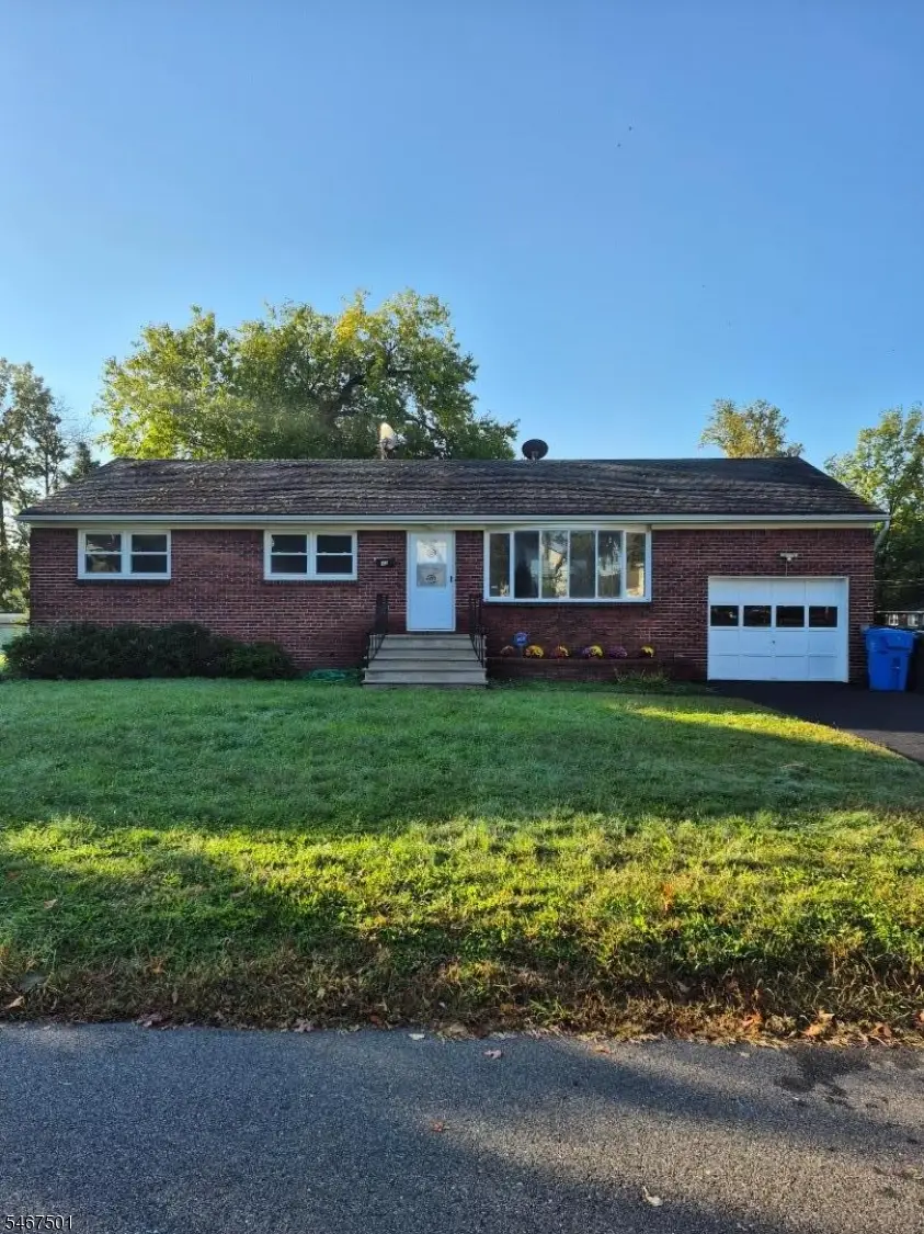 45 N Laurel Ave, Iselin, NJ 08830 - #1