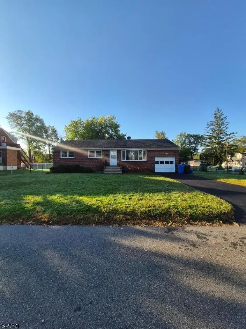 45 N Laurel Ave, Iselin, NJ 08830 - #2