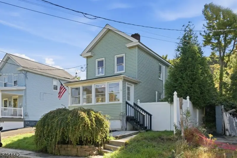16 Green St, Oxford, NJ 07863 - #2