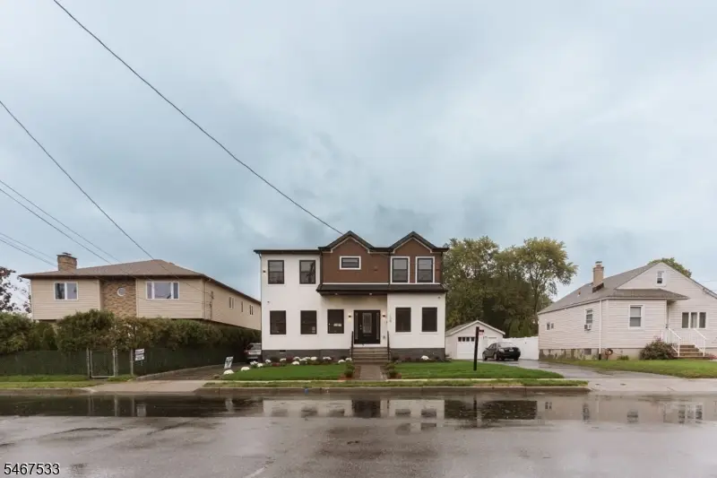 138 5th St, Saddle Brook, NJ 07663 - #1