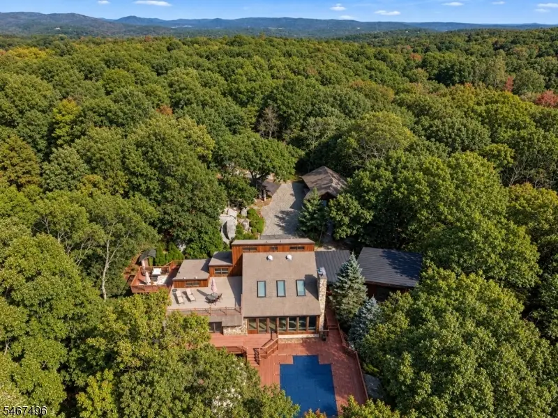 53 Tintle Rd, Kinnelon, NJ 07405 - #1