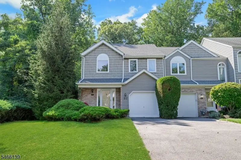 92 Edgefield Dr, Parsippany Troy Hills, NJ 07950 - #1