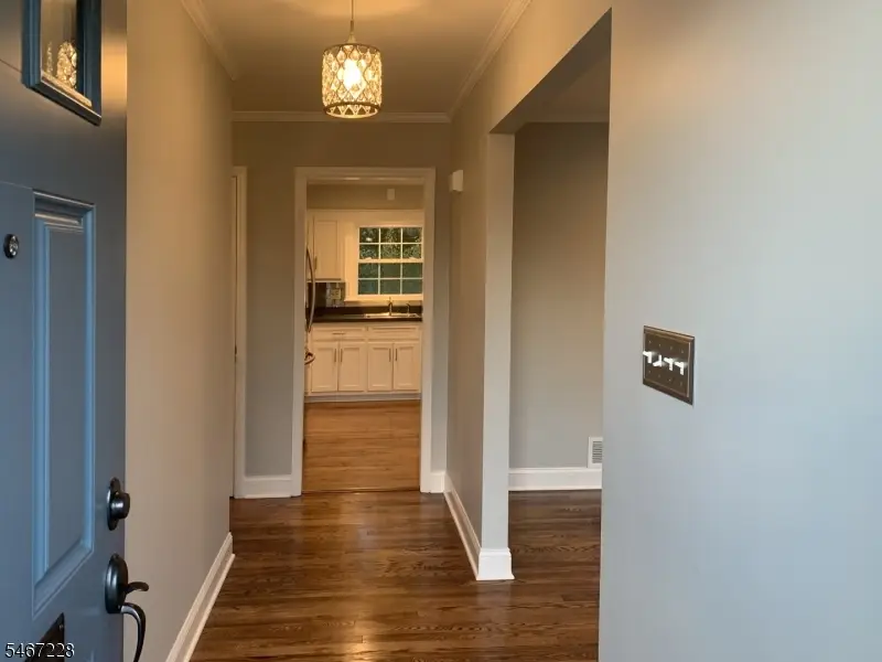 9 Harrison Ct, Summit, NJ 07901 - #3