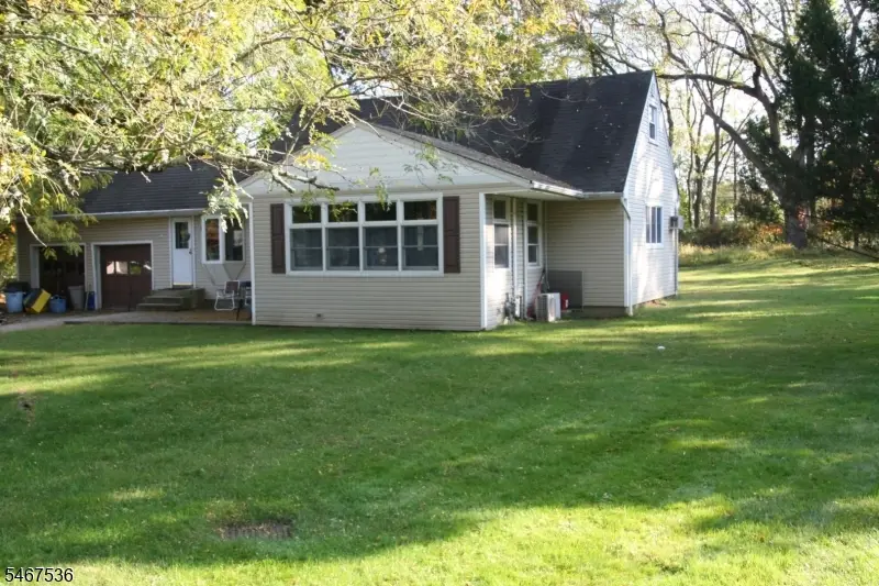 9 Robin Hood Rd, Parsippany Troy Hills, NJ 07950 - #1