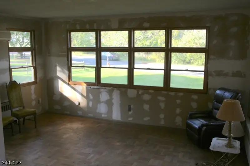 9 Robin Hood Rd, Parsippany Troy Hills, NJ 07950 - #2