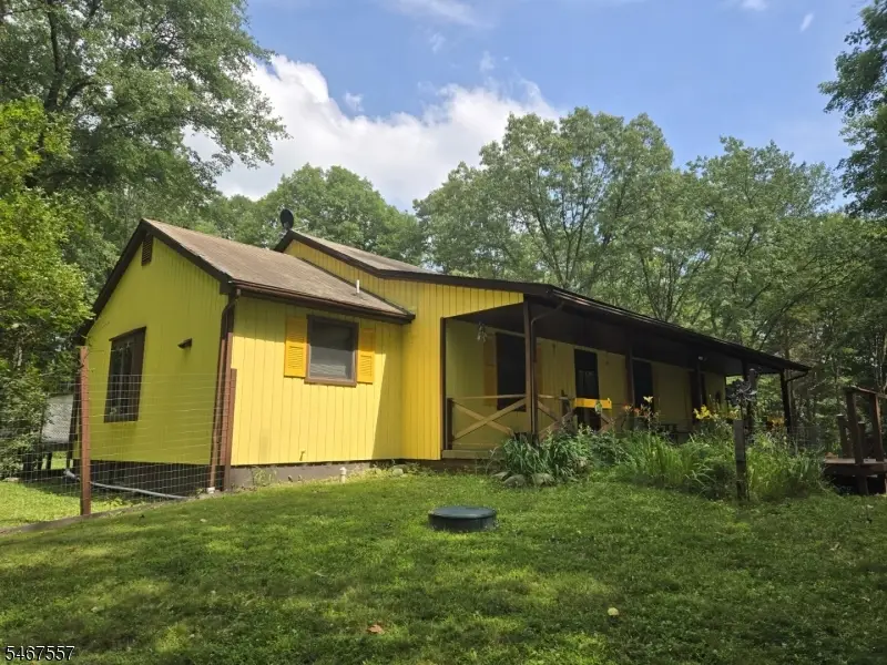 10 Hardwick Rd, Hardwick, NJ 07825 - #3