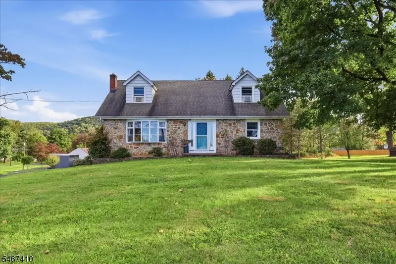 720 Warren Glen Rd, Bloomsbury, NJ 08804 - #1