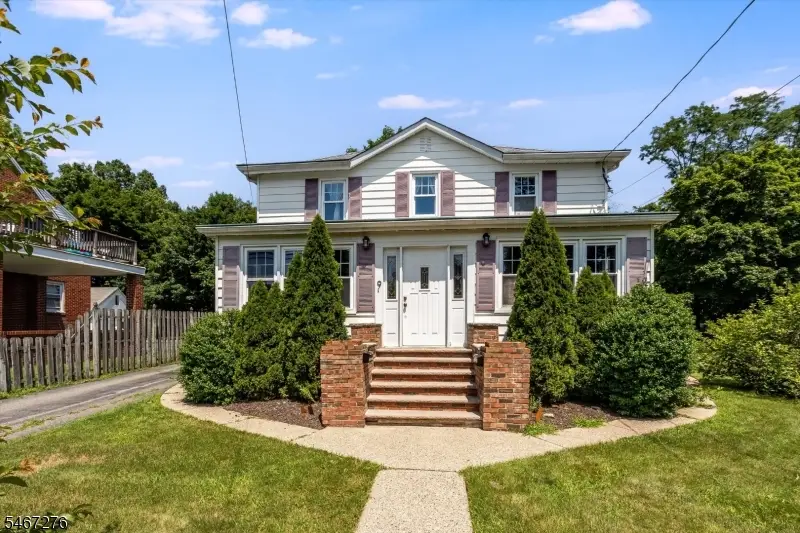 9 Main St, Succasunna, NJ 07876 - #1