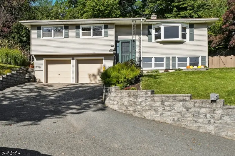 907 Pleasant Valley Way, West Orange, NJ 07052 - #1