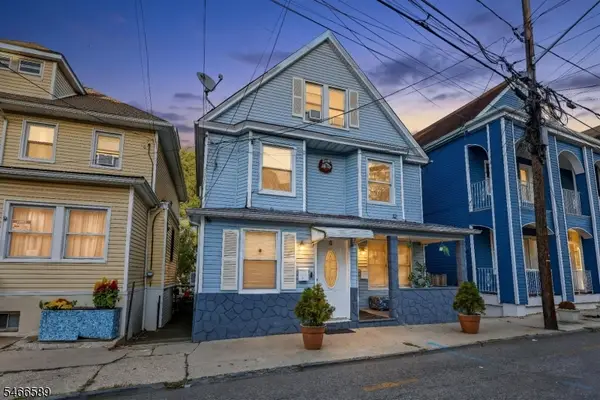9 Lowden St, Elizabeth City, NJ 07208