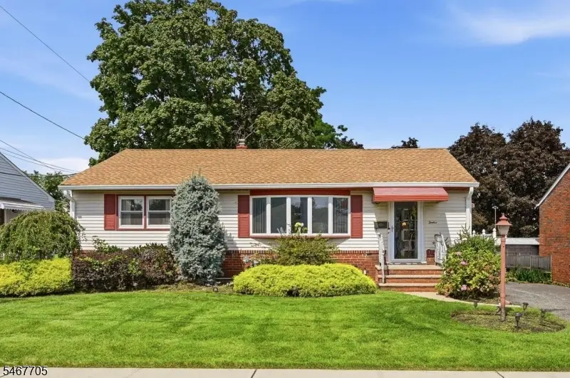 12 Parson Rd, Clifton, NJ 07012 - #1